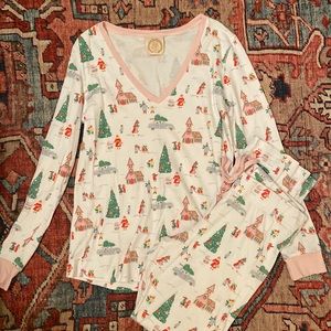 The Beaufort Bonnet Company Wine Downs